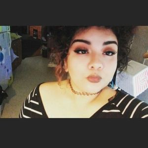 Meet your Posher, Sabrina